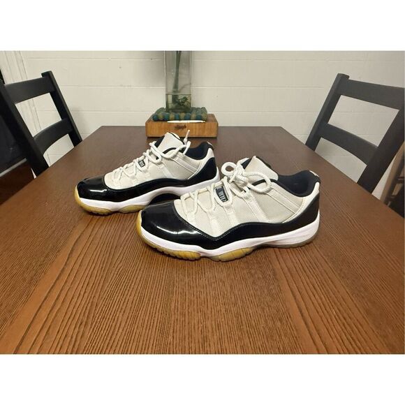 Jordan 11 Retro Low Concord (sz 10) - Picture 2 of 7